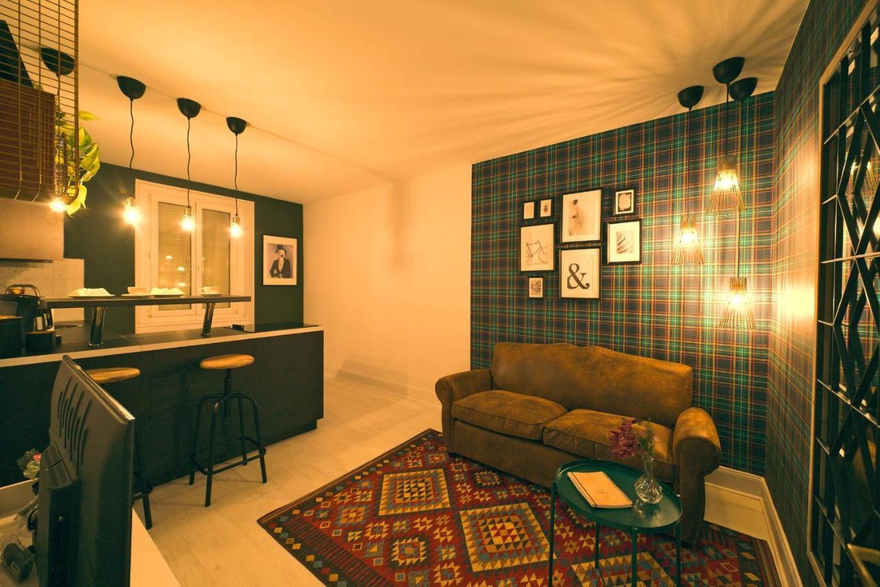 British Billard & Jacuzzi Centre Parking Gratuit *